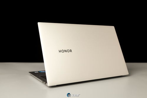 荣耀 MagicBook Pro 图文评测 电脑图文设计的理想伙伴